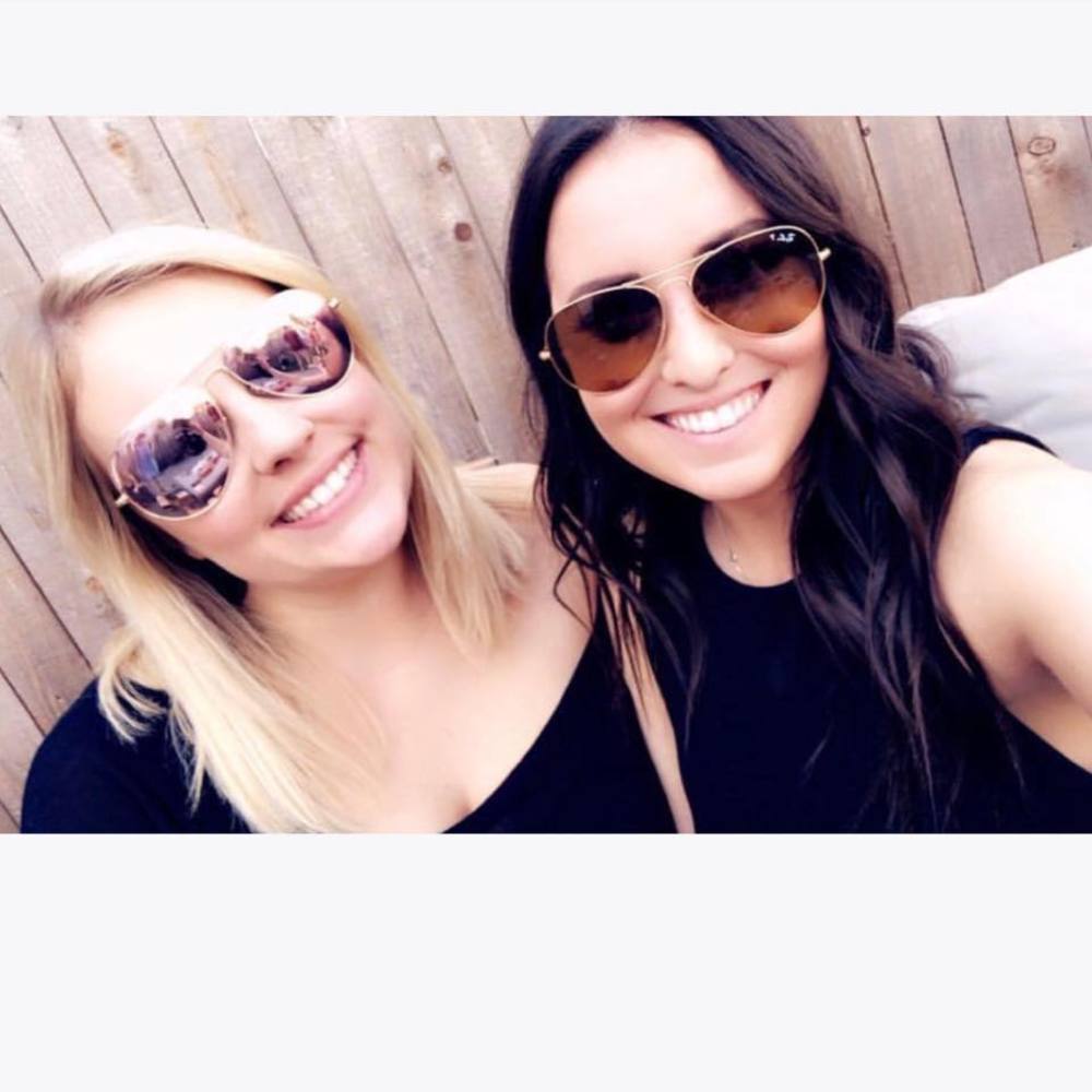 Meet your Posher, Gina